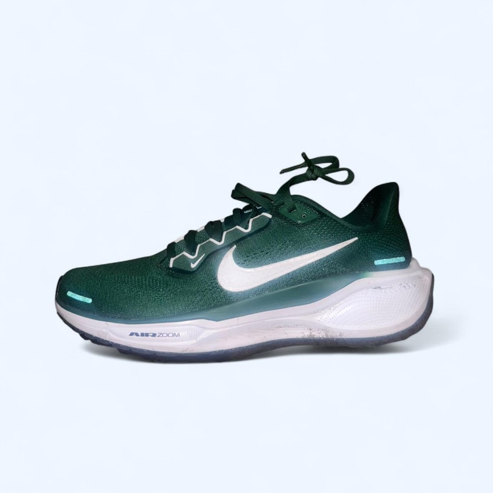 Nike Forest Green Running Shoe